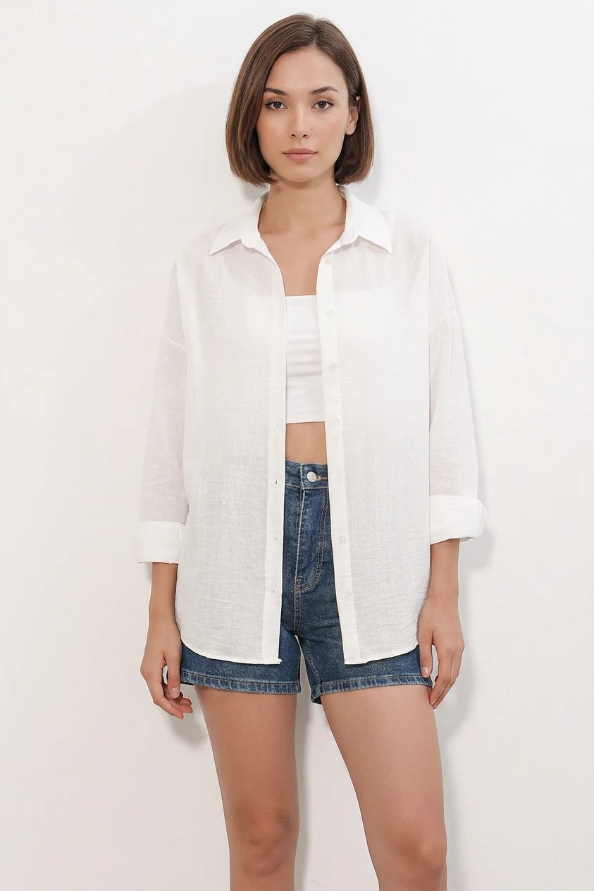 Kadın Oversize Kesim Keten Bebeyaz Gömlek
