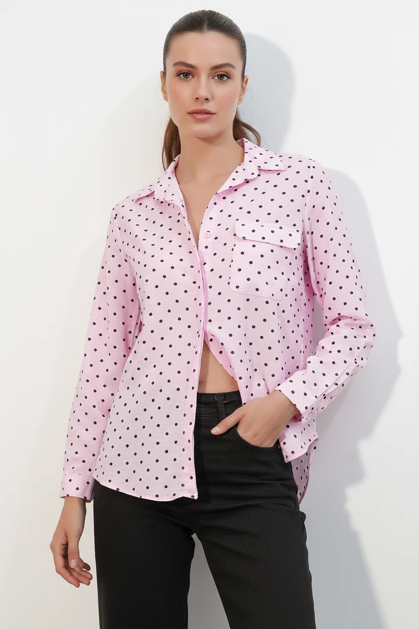 Kadın Oversize Tek Cepli Puantiyeli Pembe Gömlek